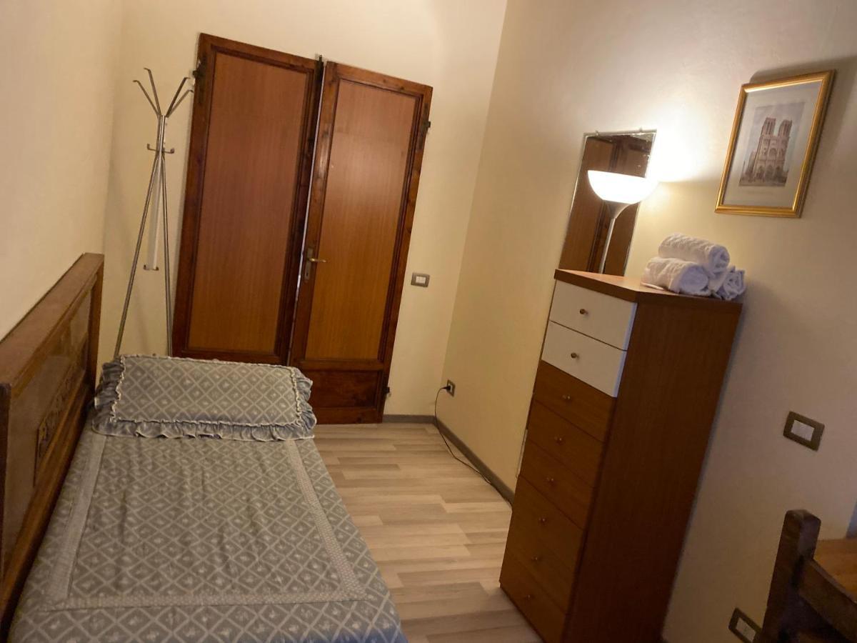 Panzani 14 Touristhouse Hotel Montespertoli Bagian luar foto
