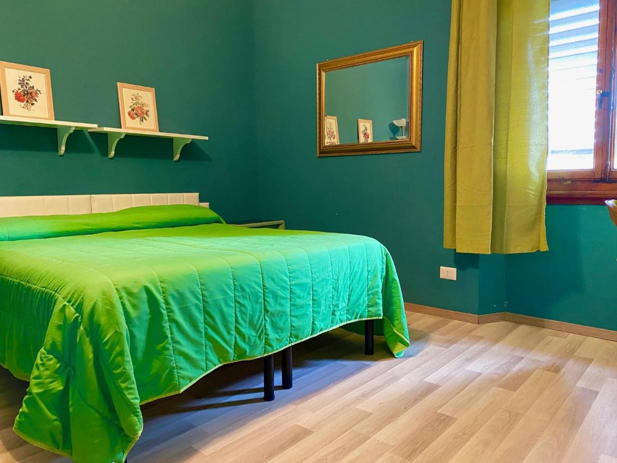 Panzani 14 Touristhouse Hotel Montespertoli Bagian luar foto